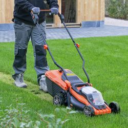 POWDPGLWS1 TONDEUSE À GAZON BRUSHLESS 20V Ø 340MM - INCL. BAT 4
