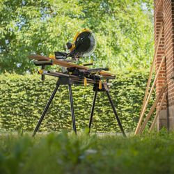 POWX075200 SUPPORT SCIE À ONGLET 150KG 8